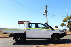 2022 Toyota Hilux SR