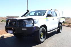 2022 Toyota Hilux SR