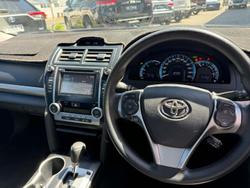 2015 Toyota Camry Hybrid H