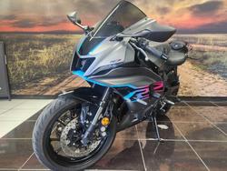 2024 Yamaha YZF-R7LA GREY/BLACK