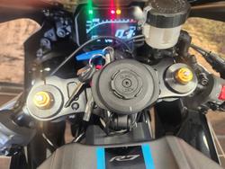 2024 Yamaha YZF-R7LA GREY/BLACK