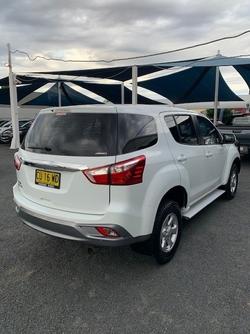 2019 Isuzu MU-X LS-M
