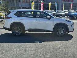 2025 Nissan X-TRAIL ST