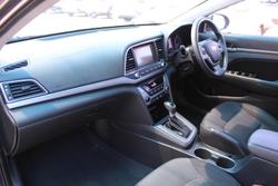 2017 Hyundai Elantra Active