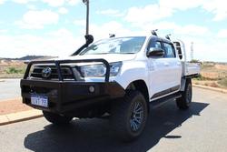2022 Toyota Hilux SR