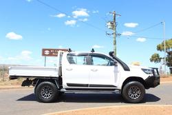 2022 Toyota Hilux SR