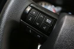 2025 Toyota Hilux SR