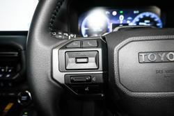 2025 Toyota Landcruiser Prado VX