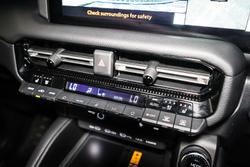 2025 Toyota Landcruiser Prado VX