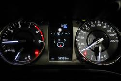 2021 Toyota Hilux SR5