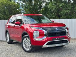 2022 Mitsubishi Outlander LS