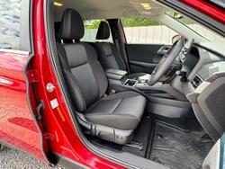 2022 Mitsubishi Outlander LS