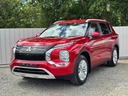 2022 Mitsubishi Outlander LS