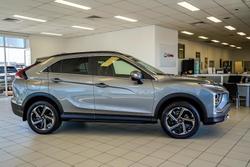 2024 Mitsubishi Eclipse Cross PHEV XLS