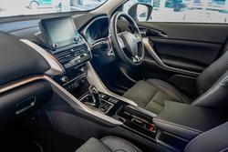 2024 Mitsubishi Eclipse Cross PHEV XLS