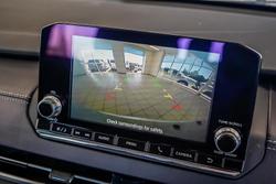 2024 Mitsubishi Outlander ES