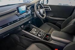 2024 Mitsubishi Outlander ES