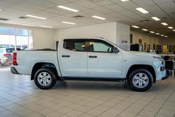 2025 Mitsubishi Triton GLX+