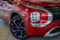 2022 Mitsubishi Outlander PHEV Exceed