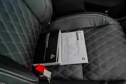 2022 Mitsubishi Outlander PHEV Exceed