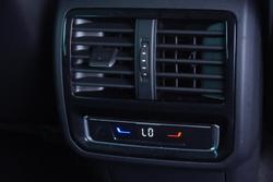 2021 Volkswagen Passat 206TSI R-Line