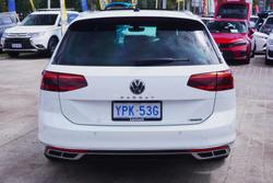 2021 Volkswagen Passat 206TSI R-Line