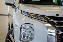 2025 Mitsubishi Outlander Aspire