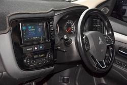 2015 Mitsubishi Outlander LS