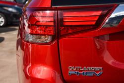 2021 Mitsubishi Outlander PHEV ES