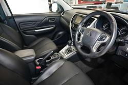 2023 Mitsubishi Triton Xtreme