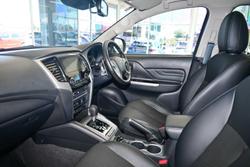 2023 Mitsubishi Triton Xtreme