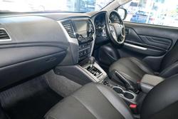 2023 Mitsubishi Triton Xtreme