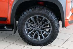 2023 Mitsubishi Triton Xtreme