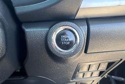 2021 Toyota Hilux SR5