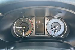 2021 Toyota Hilux SR5