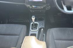 2021 Toyota Hilux SR5