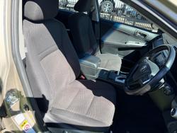 2016 Toyota Camry Atara S