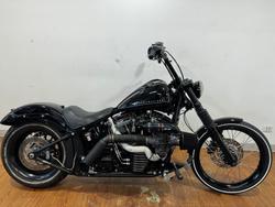 Harley-Davidson FXS Blackline