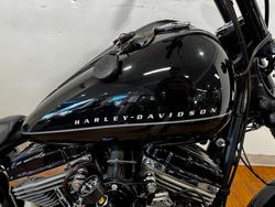 2011 Harley-Davidson FXS BLACKLINE Black