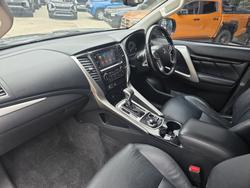 2016 Mitsubishi Pajero Sport GLS