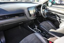 2018 Mitsubishi Outlander ES