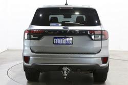 2025 Ford Everest Platinum