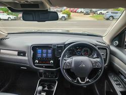 2020 Mitsubishi Outlander Exceed