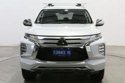 2022 Mitsubishi Pajero Sport Exceed