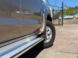 2006 Toyota Hilux SR5 KUN26R MY05 4X4 Bronze