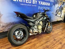 2022 Ducati STREETFIGHTER V4 S Black