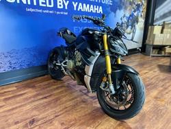 2022 Ducati STREETFIGHTER V4 S Black
