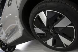 2024 Volvo C40 Recharge MY24 Silver Dawn