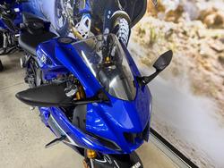 2025 Yamaha YZF-R7LA BLUE