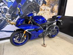 2025 Yamaha YZF-R7LA BLUE